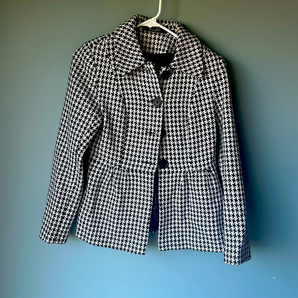 Essentials Houndstooth coat